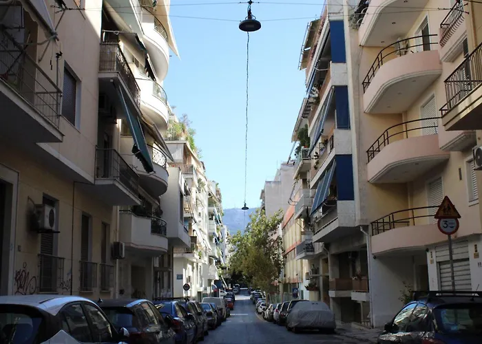 Aris Central Ampelokipoi