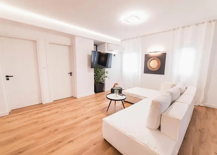 White Harmony, 2 Bedroom